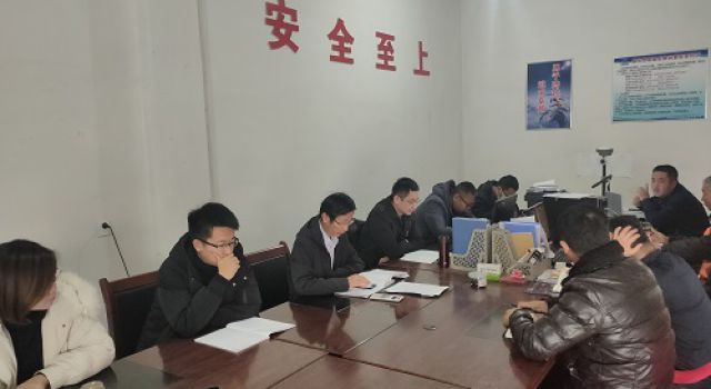 安莊至長(zhǎng)深高速連接線道路工程（洛河沿河路新建工程一期）監(jiān)理處召開(kāi)鉆孔灌注樁專項(xiàng)交底會(huì)