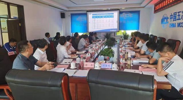 濟濰高速第二駐地辦組織三、四合同召開工地調(diào)度會