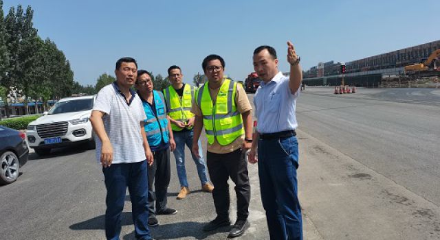 淄博市交通建設(shè)發(fā)展中心對S231張臺線進行檢查