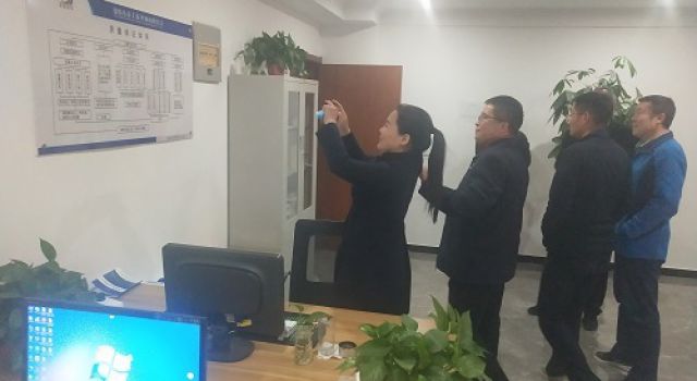 河南長城鐵路工程建設(shè)咨詢有限公司領(lǐng)導蒞臨安羅高速第二總監(jiān)辦參觀交流