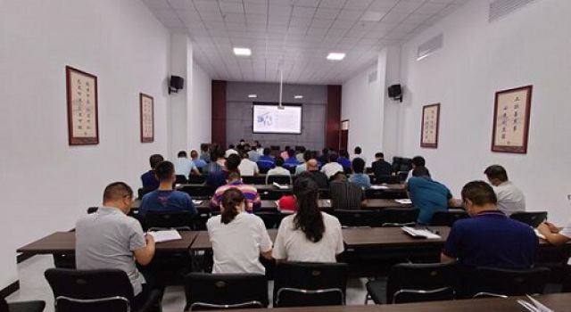 安鶴項(xiàng)目組織召開信息化管理平臺(tái)宣講會(huì)暨啟動(dòng)會(huì)議