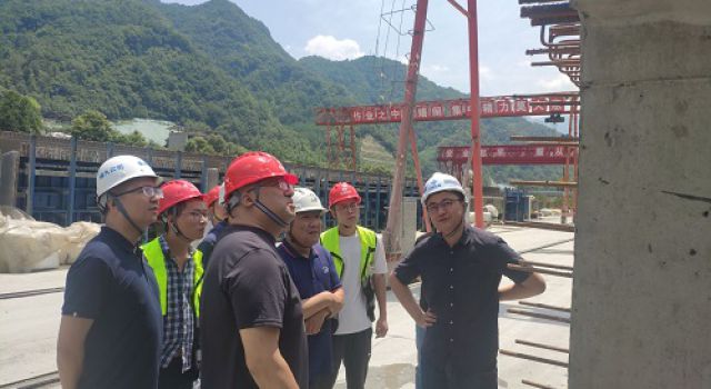四川省交通工程質量監(jiān)督站對九綿高速進行2022年上半年質量安全環(huán)保綜合檢查