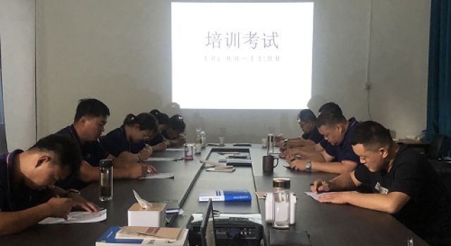 “工欲善其事、必先利其器”七公司組織《企業(yè)標(biāo)準(zhǔn)化監(jiān)理工作指導(dǎo)手冊(cè)》學(xué)習(xí)培訓(xùn)