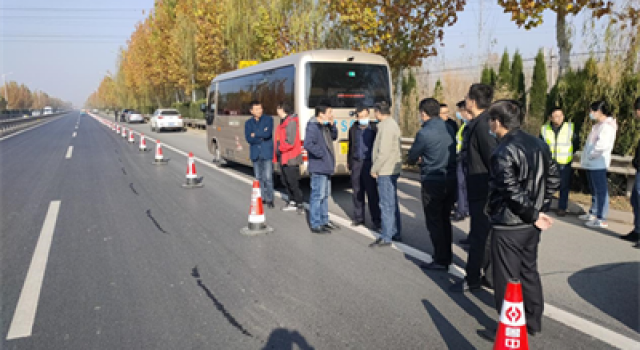 交通規(guī)劃設(shè)計(jì)一院參加2022年淄博市普通國省道路面維修提升養(yǎng)護(hù)專項(xiàng)工程交工驗(yàn)收工作