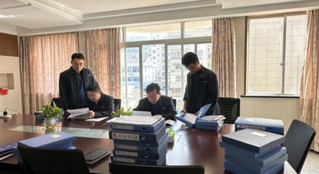 三公司考核組對(duì)浙江省連接線樂(lè)清柳市段（一期）工程進(jìn)行檢查考核